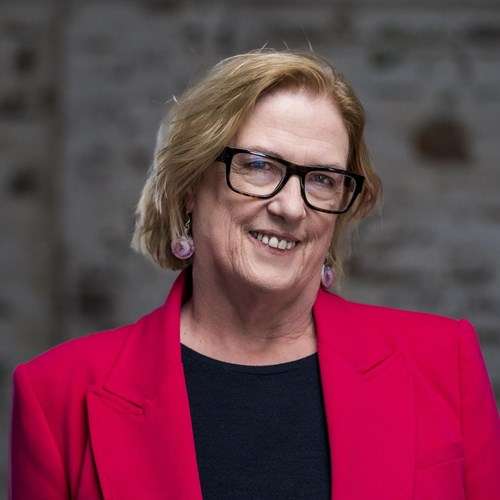 Jayne Gallagher Headshot