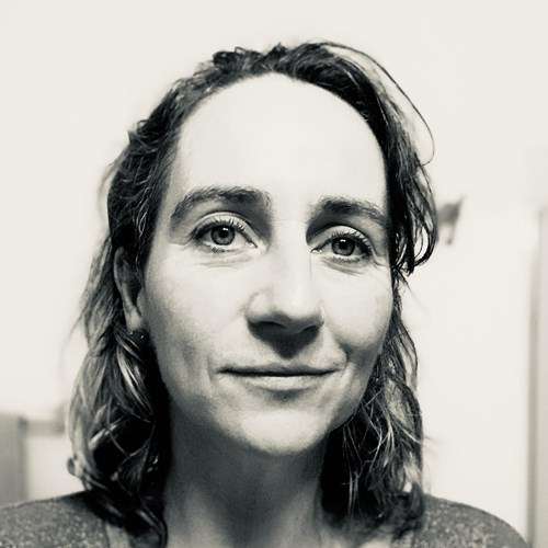 Julia Laidlaw Headshot